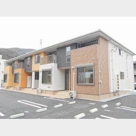 砥堀駅より徒歩10分 築6年9ヶ月 2階建の賃貸物件