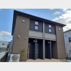 ラフォーレV 1階 築4年1ヶ月の賃貸物件