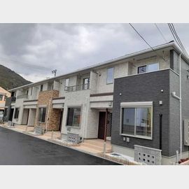 坂越駅より徒歩4分 築2年11ヶ月 2階建の賃貸物件