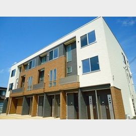 フォーチュナリー・コックスIII 3階 築8年10ヶ月の賃貸物件