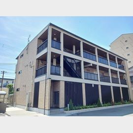姫路駅より徒歩13分 築2年2ヶ月 3階建の賃貸物件