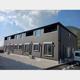 坂越駅より徒歩9分 築1年3ヶ月 2階建の賃貸物件