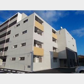 東姫路駅より徒歩8分 築8年4ヶ月 4階建の賃貸物件