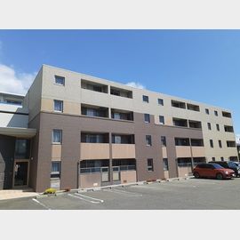 明石駅よりバス17分 築14年2ヶ月 4階建の賃貸物件
