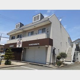亀山駅より徒歩9分 2階 築27年8ヶ月の賃貸物件