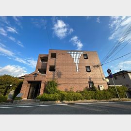 飾磨駅より徒歩7分 2階 築24年8ヶ月の賃貸物件
