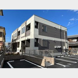 マニエール 2階 築3年7ヶ月の賃貸物件