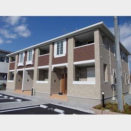 網干駅よりバス16分 築13年8ヶ月 2階建の賃貸物件