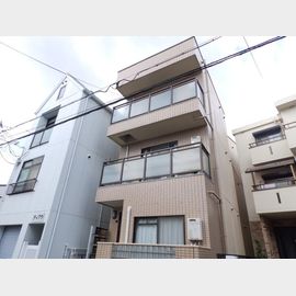 ティアラ 3階 築28年の賃貸物件