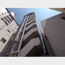 西元町駅より徒歩2分 3階 築28年の賃貸物件