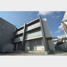 芦屋駅より徒歩7分 築5年9ヶ月 3階建の賃貸物件