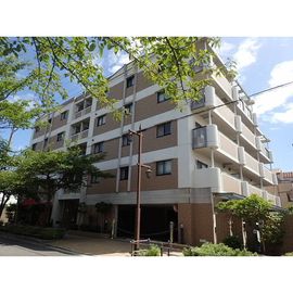 芦屋駅より徒歩7分 築27年5ヶ月 5階建の賃貸物件