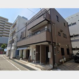 芦屋駅より徒歩5分 築28年6ヶ月 3階建の賃貸物件