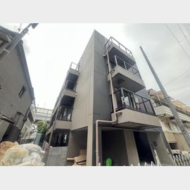 魚崎駅より徒歩10分 築1年6ヶ月 4階建の賃貸物件