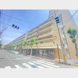 芦屋駅より徒歩2分 築42年の賃貸物件