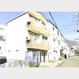 岩屋駅より徒歩2分 築28年8ヶ月の賃貸物件