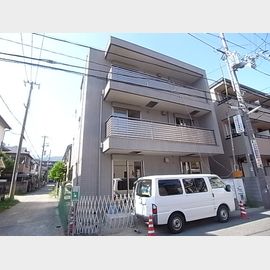 青木駅より徒歩2分 築11年4ヶ月の賃貸物件