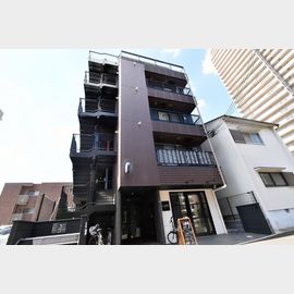 西宮駅より徒歩7分 築5年11ヶ月の賃貸物件