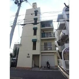 六甲駅より徒歩3分 築48年の賃貸物件