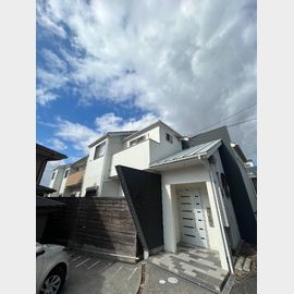 鈴蘭台駅より徒歩6分 築18年10ヶ月 2階建の賃貸物件