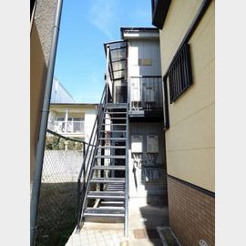 西灘駅より徒歩4分 築56年10ヶ月の賃貸物件