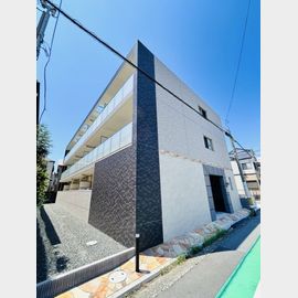 今津駅より徒歩6分 築1年8ヶ月の賃貸物件