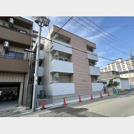 西宮駅より徒歩5分 3階 築2年7ヶ月の賃貸物件