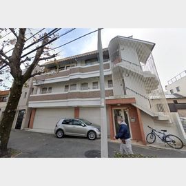 六甲駅より徒歩7分 築21年6ヶ月の賃貸物件