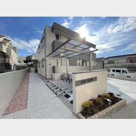 御影駅より徒歩8分 築4年の賃貸物件