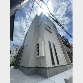 湊川駅より徒歩11分 築1年8ヶ月の賃貸物件