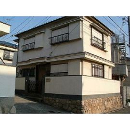 岡本駅より徒歩8分 1階 築50年4ヶ月の賃貸物件