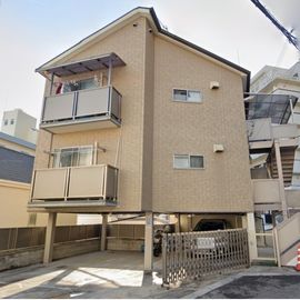 県庁前駅より徒歩10分 築14年9ヶ月の賃貸物件