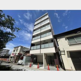 鳴尾・武庫川女子大前駅より徒歩1分 築4年4ヶ月の賃貸物件