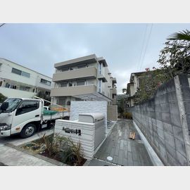 芦屋駅より徒歩13分 築2年の賃貸物件