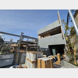 RA-ASHIYA 築2年の賃貸物件