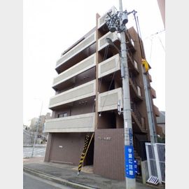 御影駅より徒歩4分 築31年11ヶ月の賃貸物件