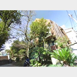 県庁前駅より徒歩9分 築38年2ヶ月の賃貸物件