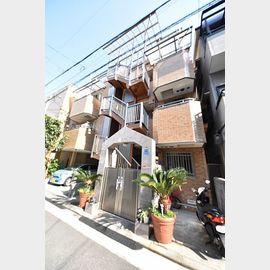 三ノ宮駅より徒歩8分 築12年5ヶ月の賃貸物件