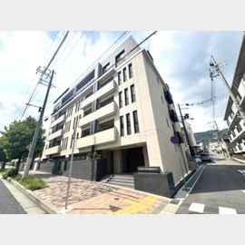 住吉駅より徒歩12分 築1年10ヶ月の賃貸物件