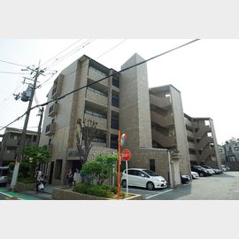 西宮北口駅より徒歩17分 築27年10ヶ月の賃貸物件