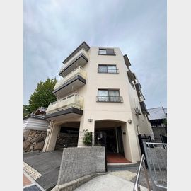 六甲駅より徒歩9分 築40年8ヶ月の賃貸物件