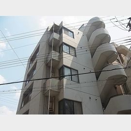 三ノ宮駅より徒歩10分 築34年9ヶ月の賃貸物件