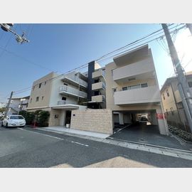 西宮北口駅より徒歩9分 築11年10ヶ月の賃貸物件