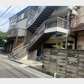 六甲駅より徒歩12分 築54年2ヶ月 3階建の賃貸物件