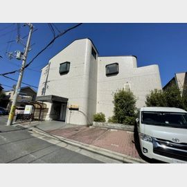 打出駅より徒歩10分 築35年3ヶ月 3階建の賃貸物件