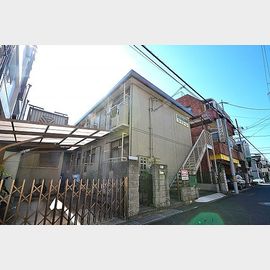 新在家駅より徒歩8分 築35年11ヶ月 2階建の賃貸物件