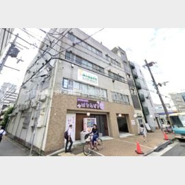 坂下ビル 築57年4ヶ月の賃貸物件