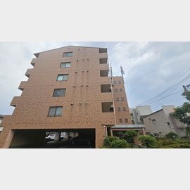 西宮北口駅より徒歩17分 築28年の賃貸物件