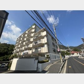 六甲駅より徒歩17分 築55年の賃貸物件