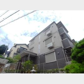 六甲駅より徒歩10分 築10年8ヶ月の賃貸物件